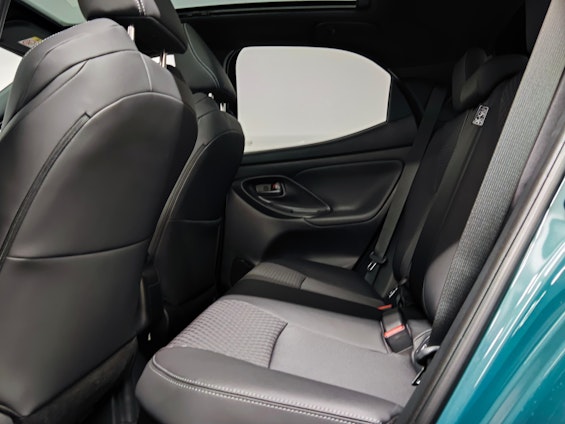 Vehicle image 8 Vehicle image 8