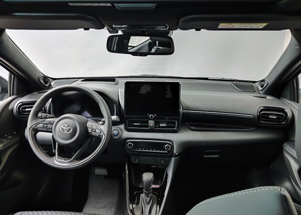 Vehicle image 6 Vehicle image 6