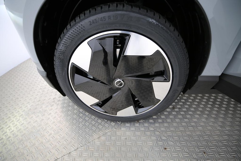 Vehicle image VOLVO EX 30