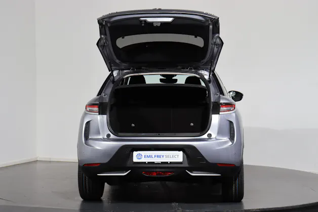 DS Automobiles 3 Crossback E-Tense So Chic