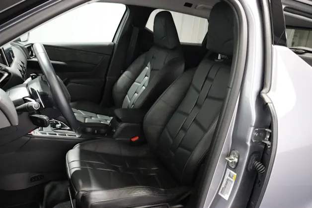 DS Automobiles 3 Crossback E-Tense So Chic