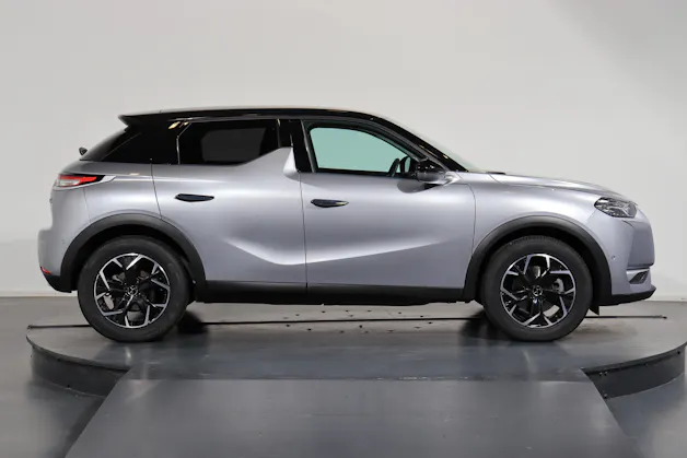DS Automobiles 3 Crossback E-Tense So Chic