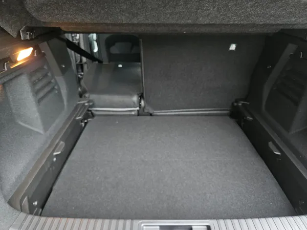 Mitsubishi Grandis 1.8 HEV Intense
