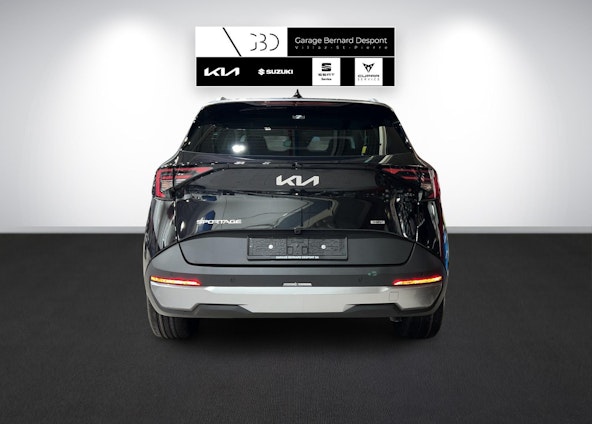 Vehicle image 6 Vehicle image 6