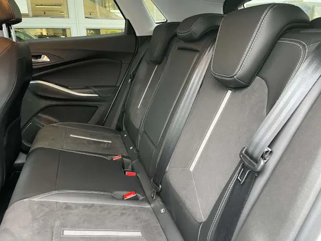 Opel Grandland 1.6 T PHEV GSE