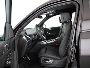 Vehicle image BMW X7 40d xDrive