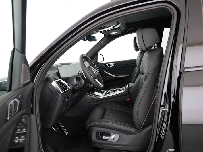 Vehicle image BMW X7