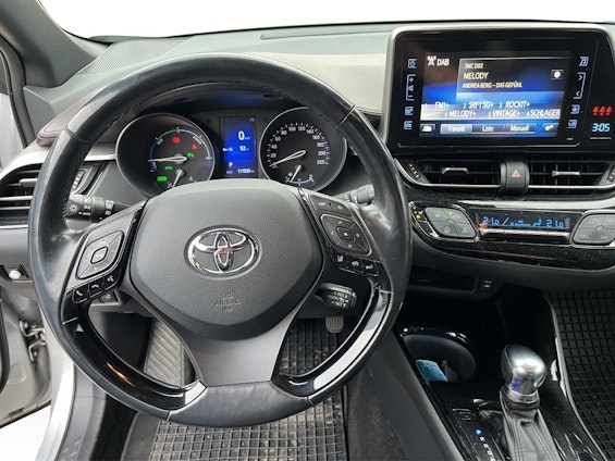 Vehicle image 6 Vehicle image 6