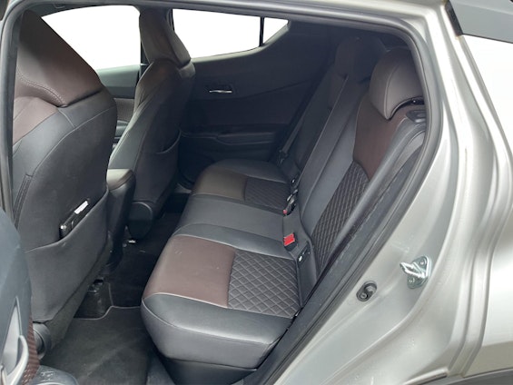 Vehicle image 10 Vehicle image 10