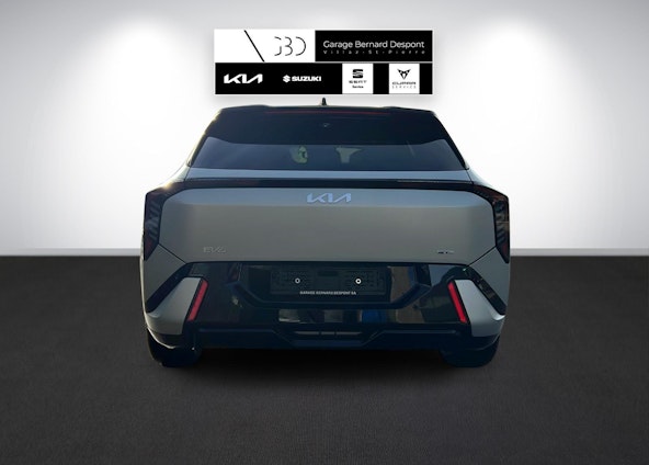 image du véhicule 6 image du véhicule 6