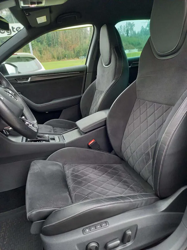 Škoda Superb Combi 2.0 TDI 200 SportLine 4x4 DSG