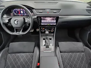 Škoda Superb Combi 2.0 TDI 200 SportLine 4x4 DSG
