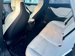 Tesla Model S 100 Performance D