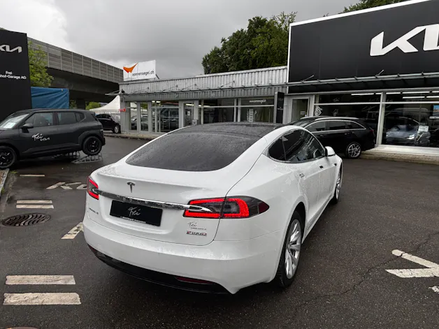 Tesla Model S 100 Performance D
