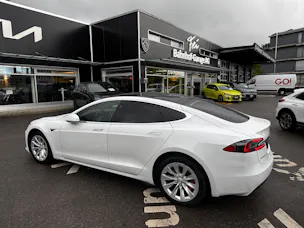 Tesla Model S 100 Performance D