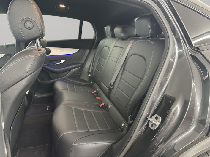 Vehicle image MERCEDES-BENZ GLC 200