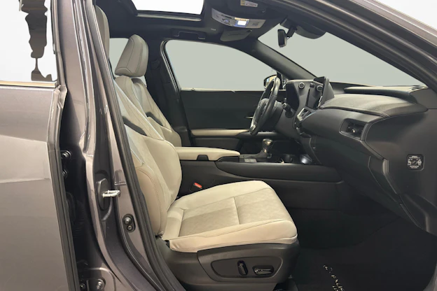 Fahrzeugbild 9 Fahrzeugbild 9