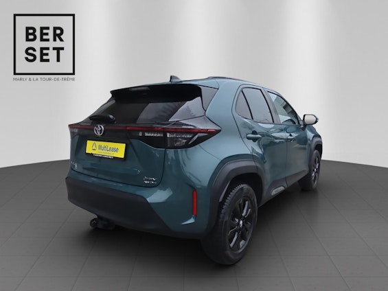 Vehicle image 4 Vehicle image 4