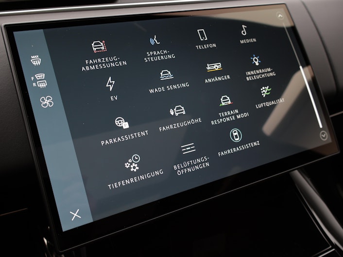 Vehicle image LAND ROVER RANGE ROVER SPORT