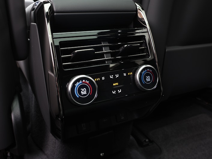 Vehicle image LAND ROVER RANGE ROVER SPORT