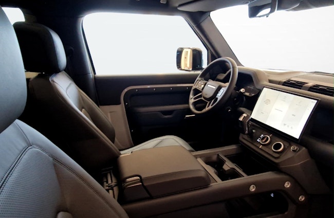 Vehicle image 9 Vehicle image 9