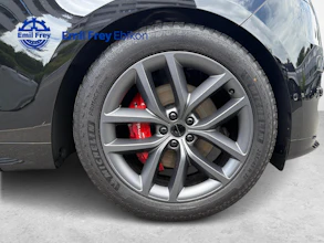 https://vehicle.imgix.net/4134161/3f8c90d0-d7a9-4978-8f81-d0b93fc0588e.jpg