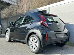 Toyota Aygo X 1.5 VVT-i HSD Comfort
