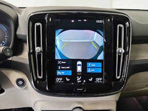 Vehicle image VOLVO XC40 1.5 T4 PiH Inscription + Ruote invernali