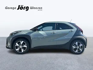 Toyota Aygo X 1.5 VVT-i HSD Trend