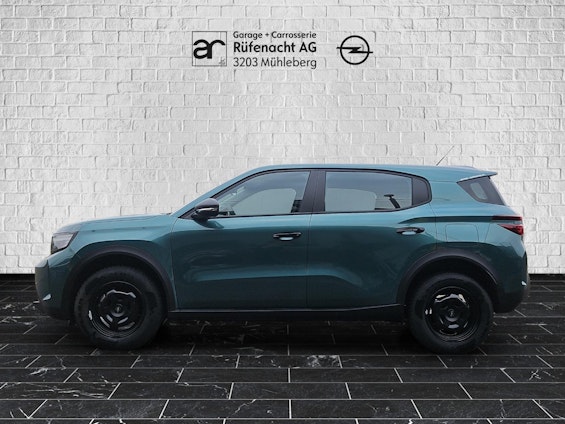 Vehicle image 4 Vehicle image 4