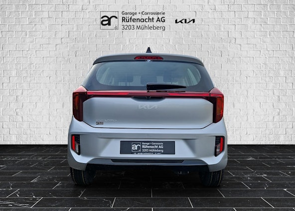 Vehicle image 3 Vehicle image 3