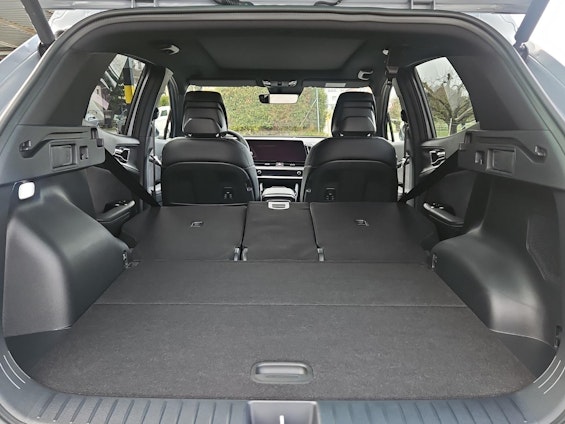 Vehicle image 9 Vehicle image 9