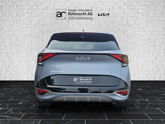 Vehicle image 3 Vehicle image 3