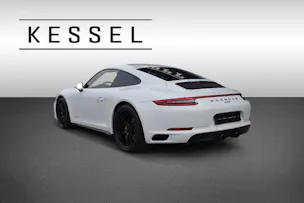 Porsche 911 Carrera 4 GTS PDK