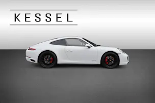 Porsche 911 Carrera 4 GTS PDK
