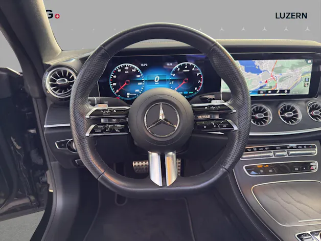 Mercedes-Benz E 200 Cabriolet 4Matic AMG Line 9G-Tronic