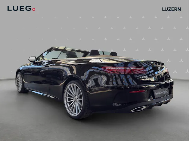 Mercedes-Benz E 200 Cabriolet 4Matic AMG Line 9G-Tronic