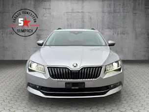 Škoda Superb Combi 2.0 TDi Ambition 4x4 DSG