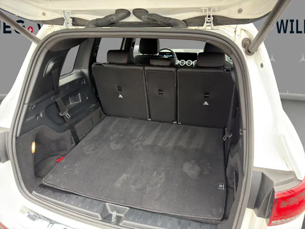 Mercedes-Benz GLB 200 4Matic AMG Line 8G-Tronic