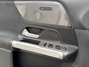 Mercedes-Benz GLB 200 4Matic AMG Line 8G-Tronic