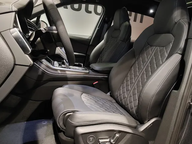 Audi Q7 SUV TDI quattro 210 kW S Line tiptronic