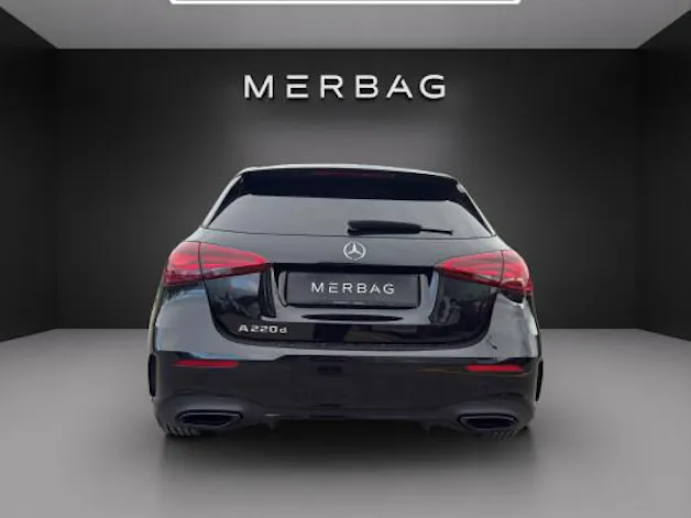 Mercedes-Benz A 180 Night Star 7G-DCT