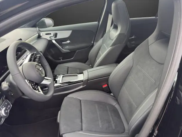 Mercedes-Benz A 180 Night Star 7G-DCT