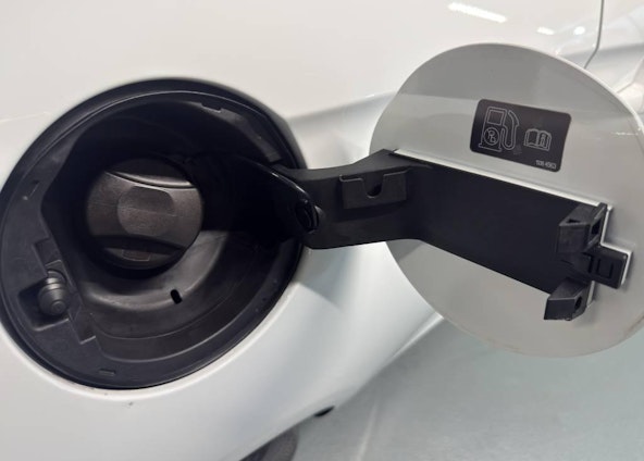 Vehicle image 14 Vehicle image 14