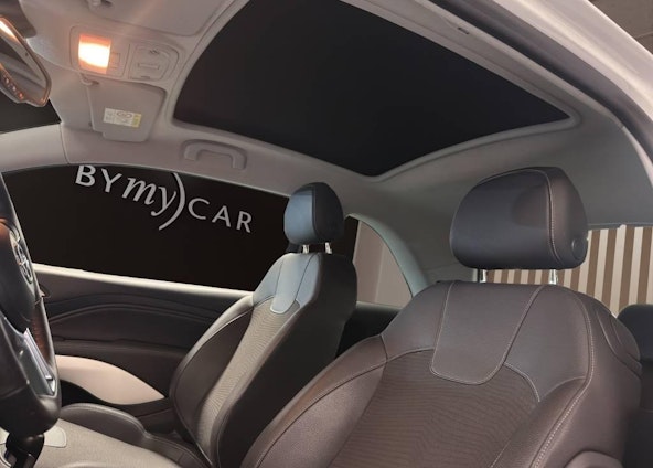 Vehicle image 13 Vehicle image 13