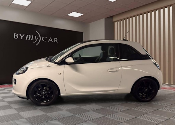 Vehicle image 2 Vehicle image 2