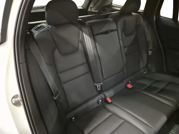 Volvo V60 2.0 T8 TE Ultra Dark eAWD
