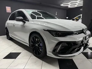 VW Golf 2.0TSI R 4M