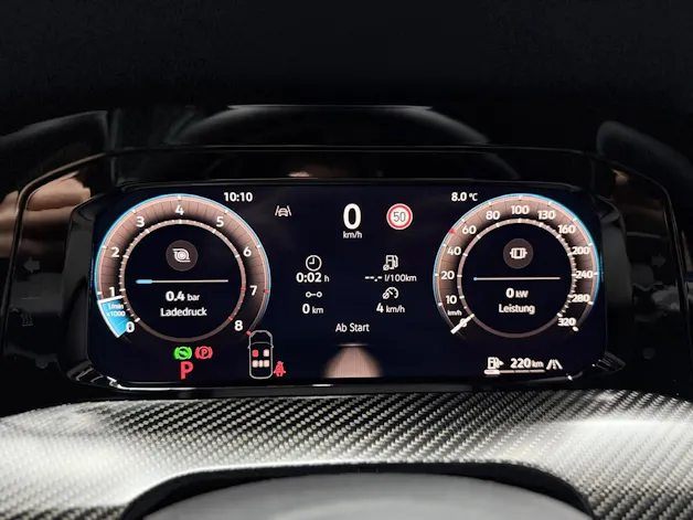 VW Golf 2.0TSI R 4M