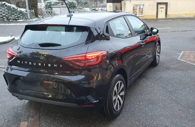 Mitsubishi COLT 1.0 Jubilé50 (502)